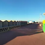 La Nora Jolie *
